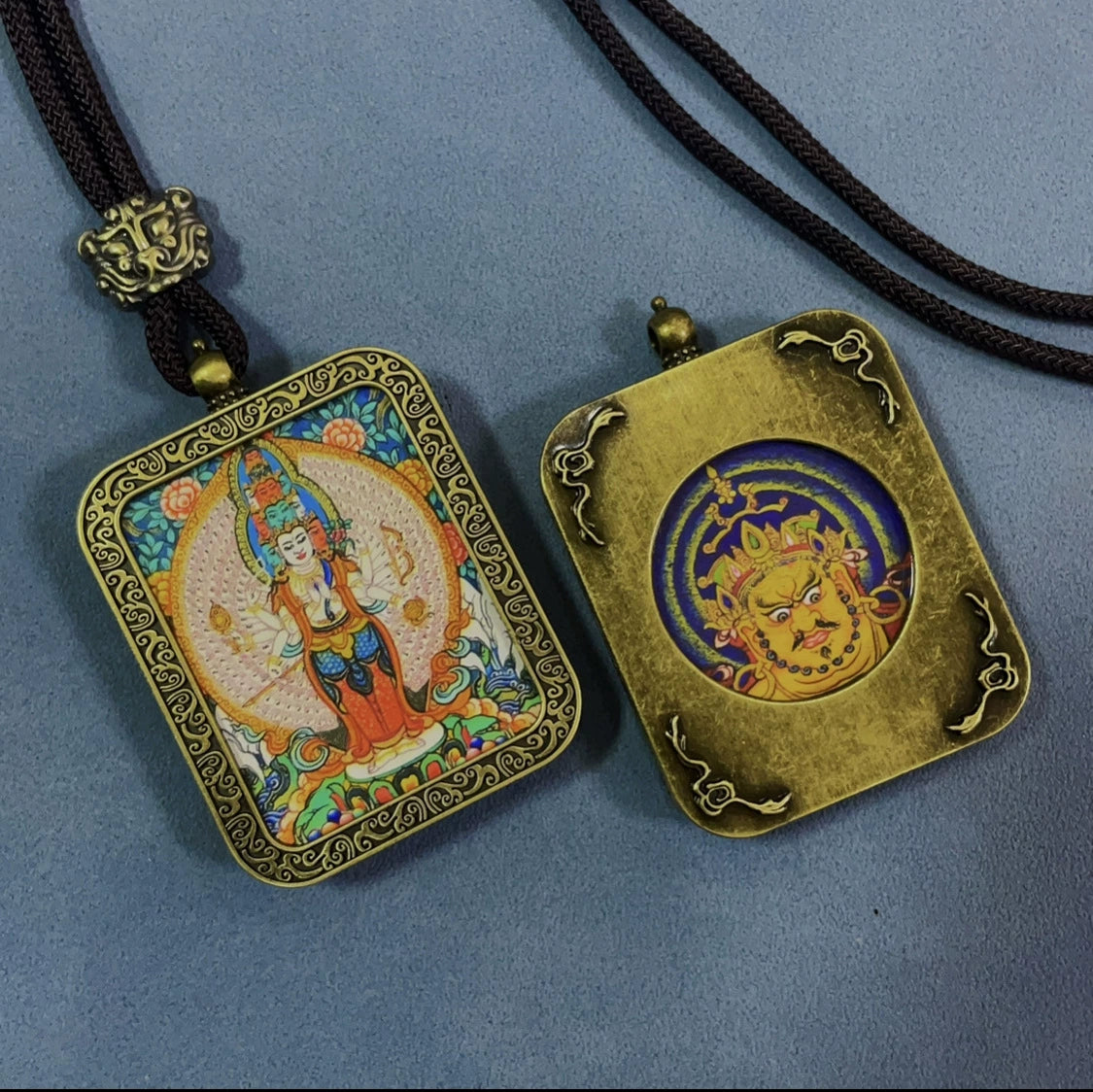 Thousand-Armed Avalokiteshvara - Handmade Tibetan Thangka Amulet Pendant (Antique Bronze)